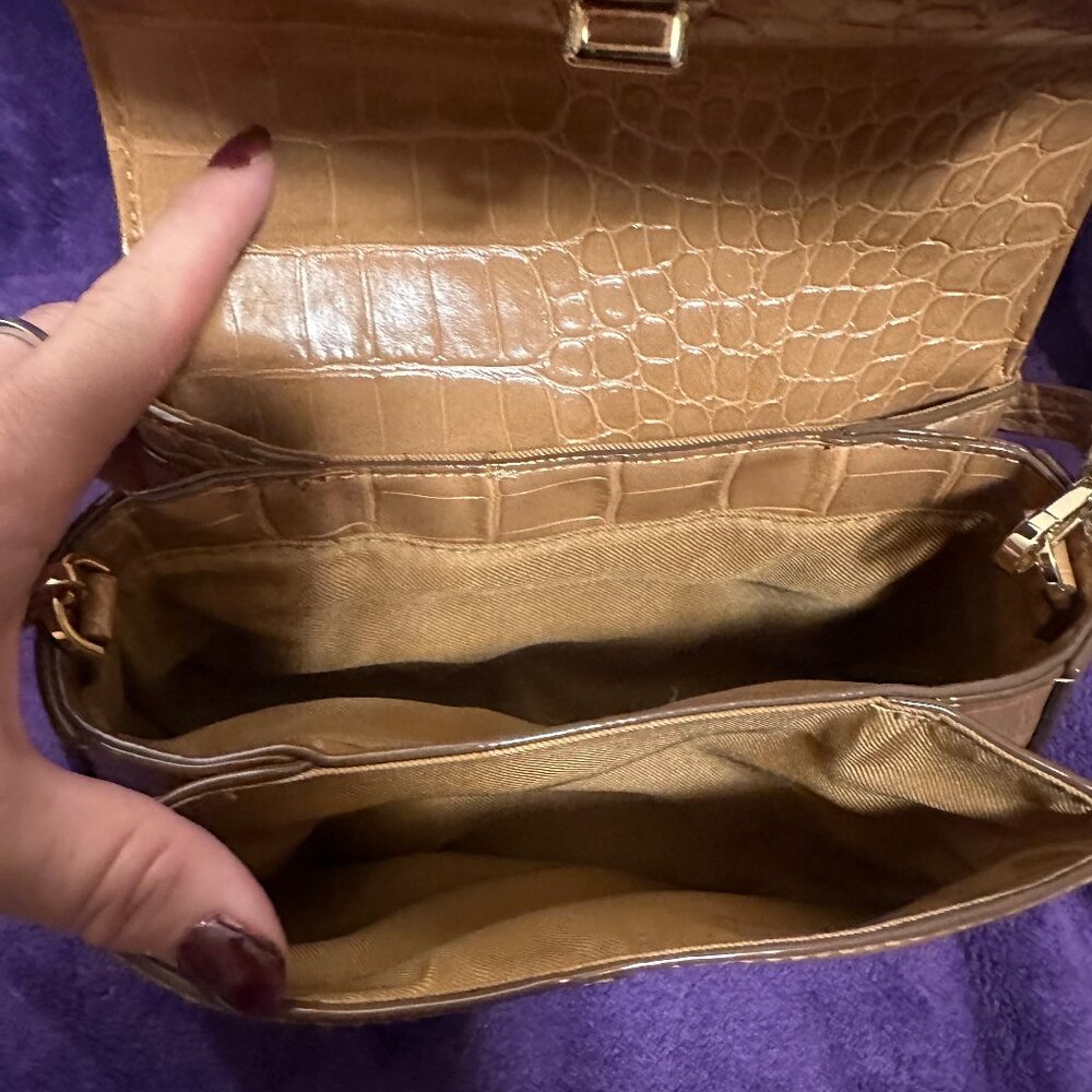 Purse - Picture 3 of 8